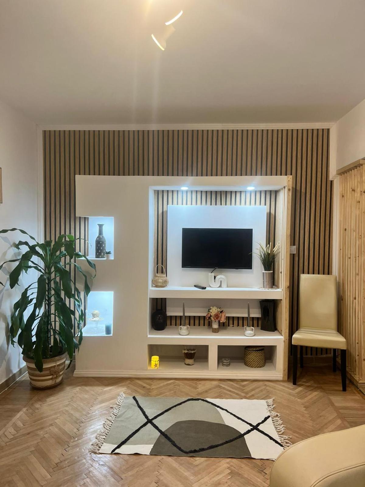 The House In The Park Bucharest Apartment Exterior photo